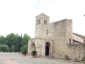 visita guidata ne l santuario di Santa Maria di Anglona